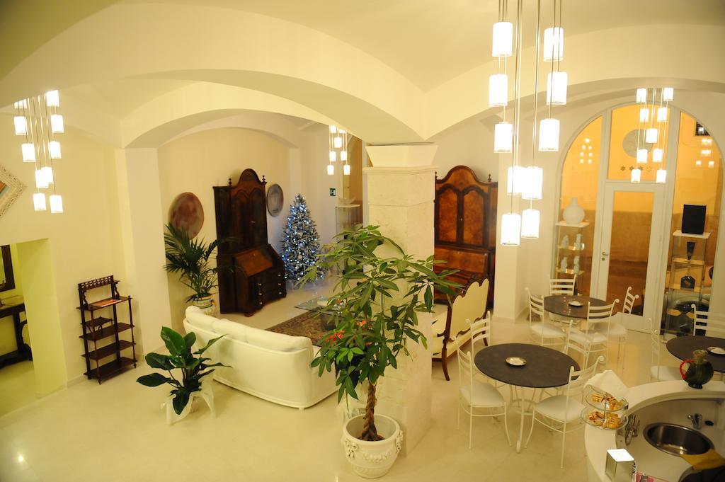 Albergo Le Dodici Lune Montecorvino Rovella Екстер'єр фото